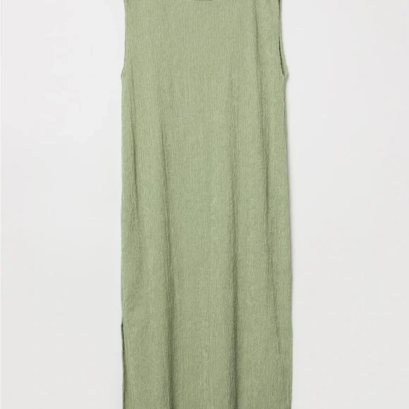 H&M Textured Green Midi Dress - Picture 5 of 5